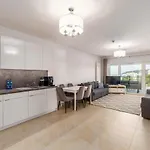Family Aquamarina Prima By Renters *