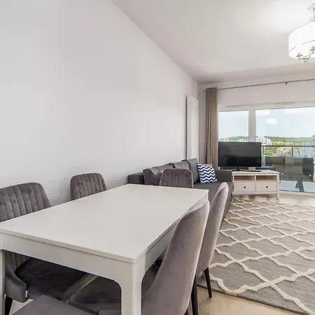 Family Aquamarina Prima By Renters Apartment Miedzyzdroje