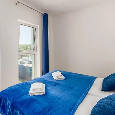 Apartment Family Aquamarina Prima By Renters *
